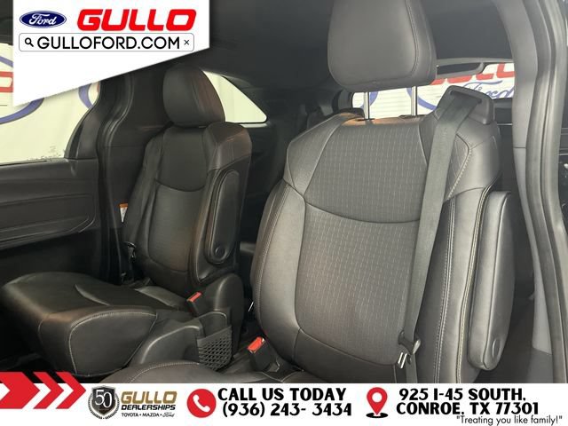 Used 2024 Toyota Sienna AWD image 14