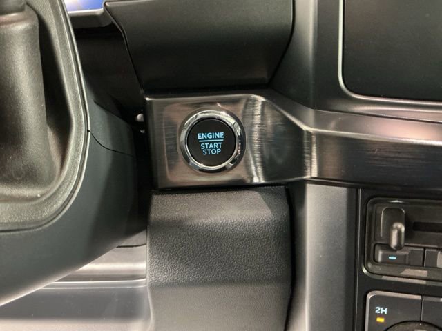 Certified 2025 Ford F350 Lariat w/ FX4 Off-Road Package image 27