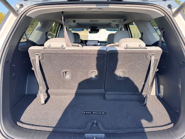 Used 2025 Hyundai Palisade SEL FWD image 18