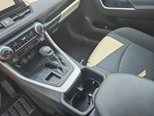 Used 2025 Toyota RAV4 XLE FWD image 24