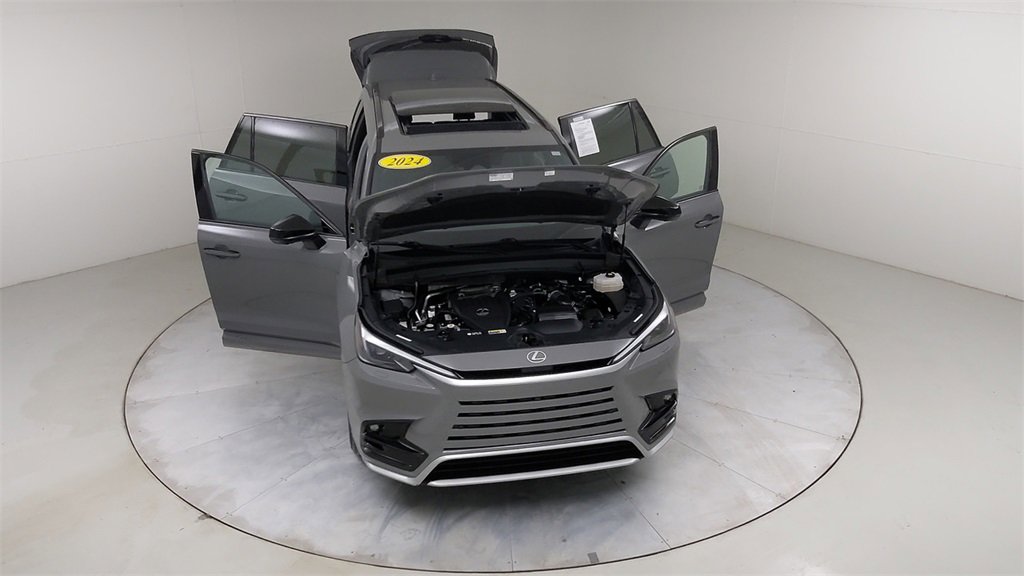 Used 2024 Lexus TX 500h AWD w/ Technology Package image 47
