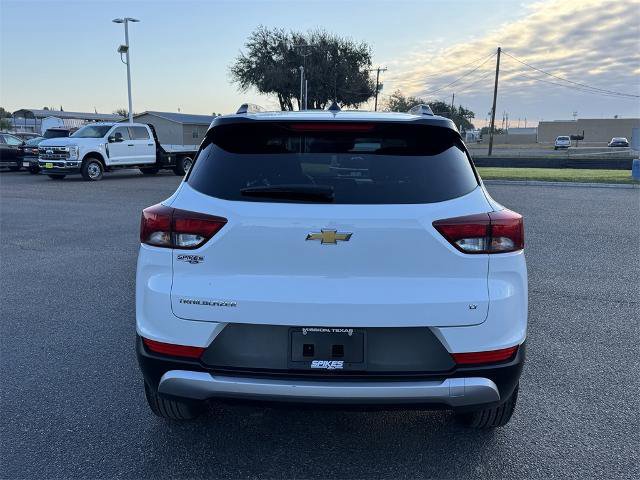 Used 2025 Chevrolet TrailBlazer LT image 4