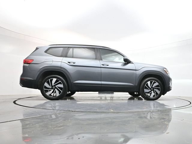 Used 2024 Volkswagen Atlas SE AWD/4WD image 38