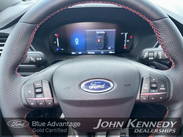 Certified 2025 Ford Escape ST-Line w/ Cold Weather Package image 19