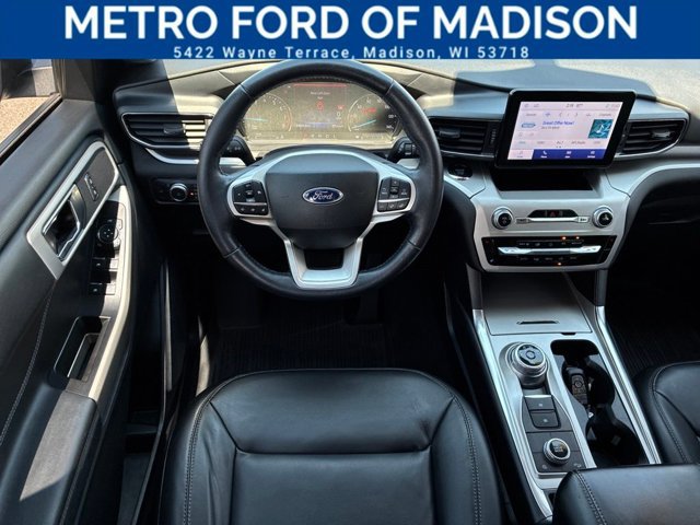 Certified 2022 Ford Explorer XLT w/ Equipment Group 202A AWD/4WD image 12