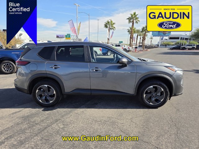 Used 2025 Nissan Rogue SV FWD image 8