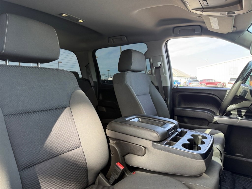 Used 2017 Chevrolet Silverado 1500 LT w/ All Star Edition image 21