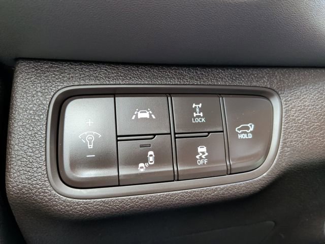 Used 2020 Hyundai Santa Fe Limited w/ Cargo Package AWD/4WD image 30