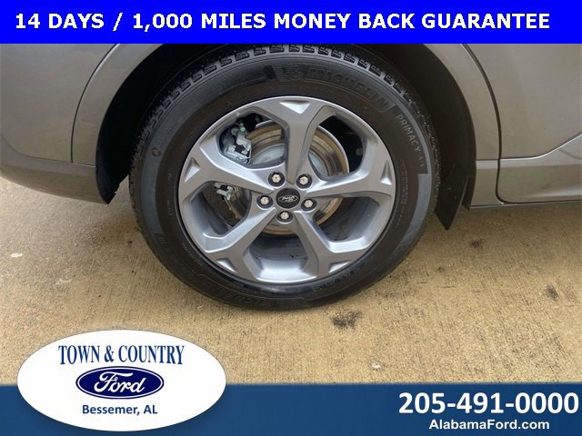 Certified 2023 Ford Escape ST-Line w/ Tech Pack #1 image 9