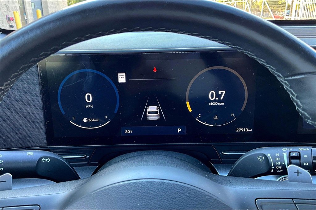 Used 2024 Hyundai Kona Limited image 19