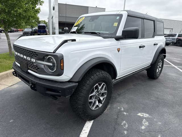 Certified 2024 Ford Bronco Badlands AWD/4WD image 2