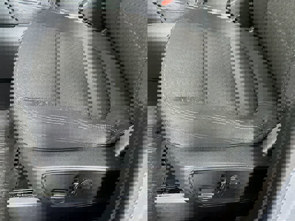 Certified 2023 Ford Escape Active image 30