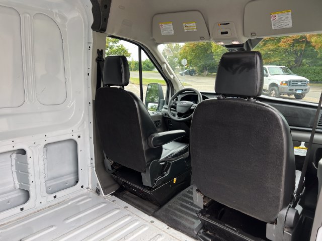 Certified 2025 Ford Transit 250 148 High Roof Extended RWD image 32