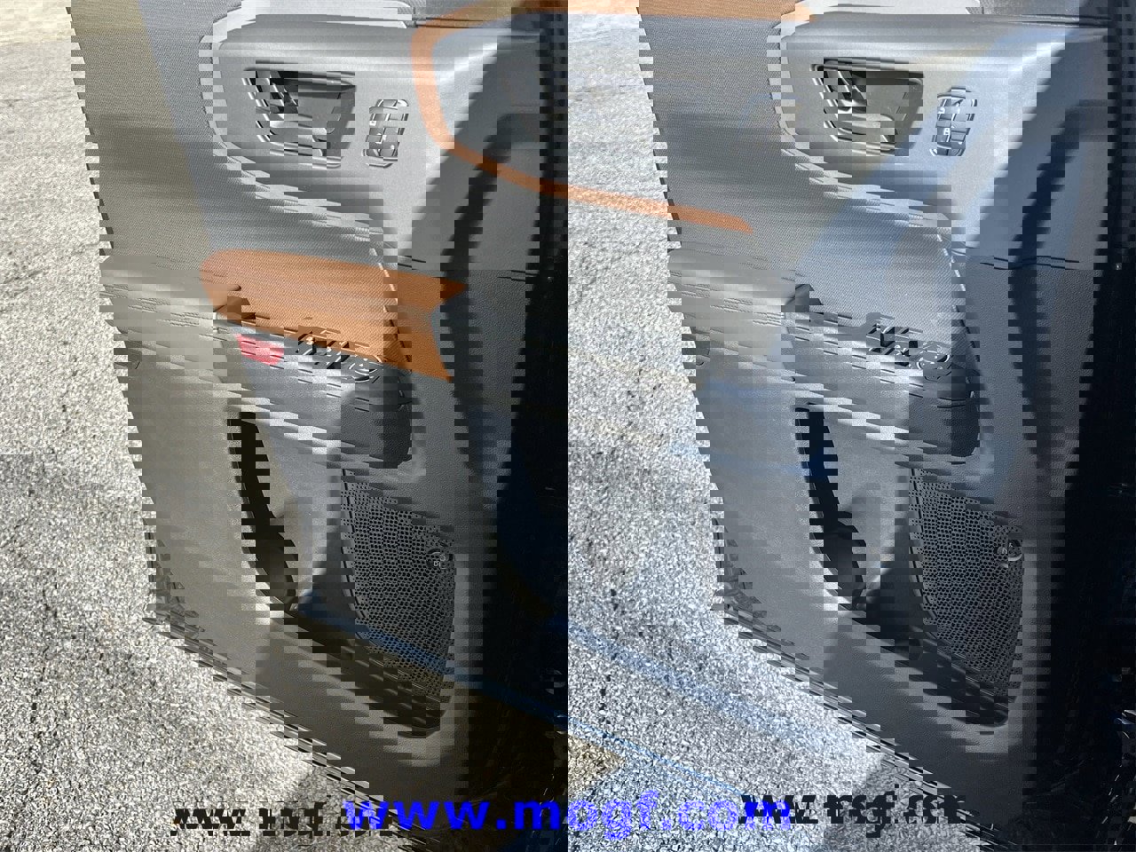 Certified 2024 Ford Bronco Sport Outer Banks w/ Tech Package image 24