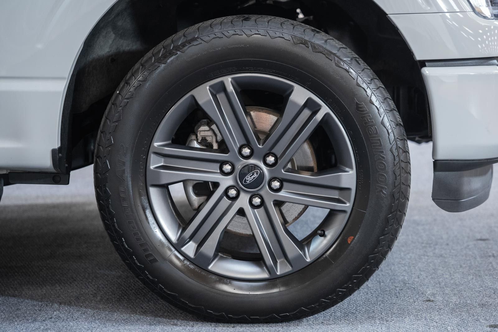 Certified 2023 Ford F150 Lariat w/ Equipment Group 502A High image 25