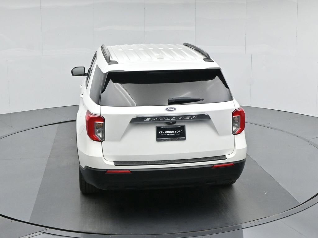 Certified 2023 Ford Explorer XLT image 15