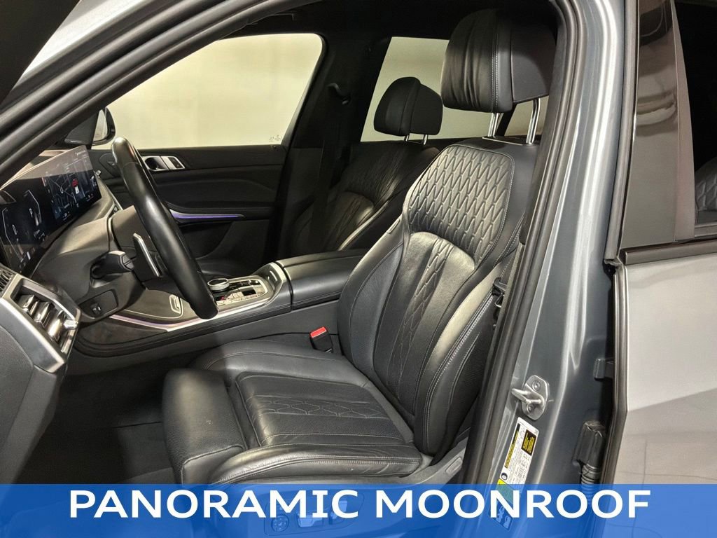 Used 2023 BMW X7 xDrive40i w/ Executive Package image 6