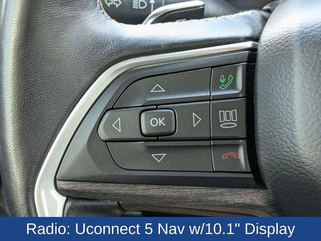 Used 2022 Jeep Grand Cherokee L Limited AWD/4WD image 25