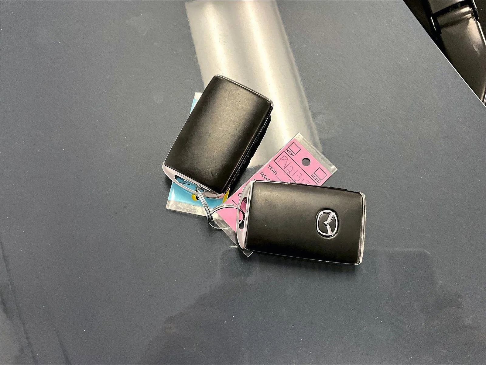 Used 2023 MAZDA CX-5 Carbon Edition image 9