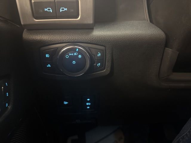 Certified 2019 Ford F350 Platinum w/ Platinum Ultimate Package AWD/4WD image 20