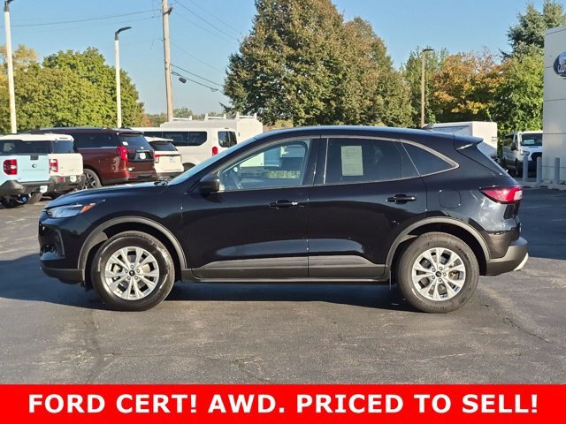 Certified 2025 Ford Escape Active AWD/4WD image 8