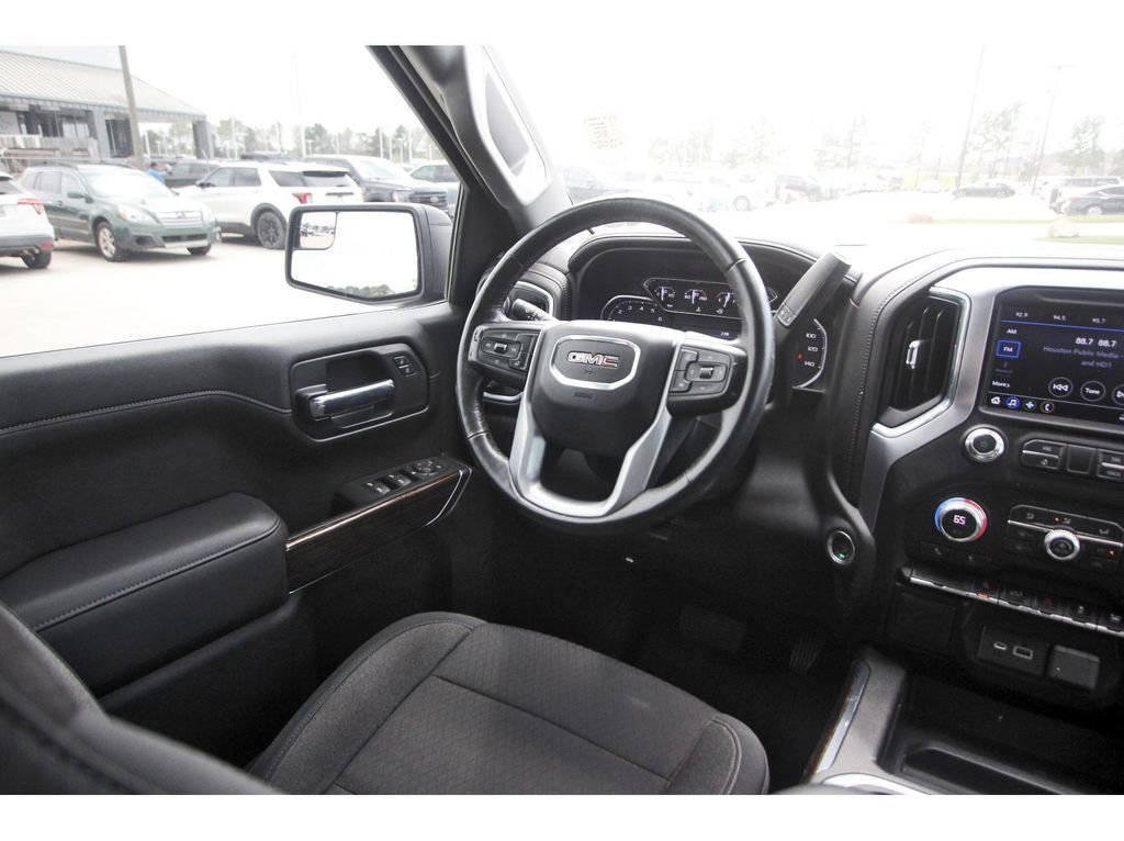 Used 2020 GMC Sierra 1500 Elevation w/ Elevation Value Package image 11