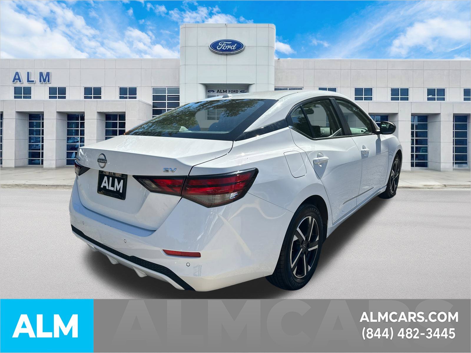 Used 2024 Nissan Sentra SV FWD image 5