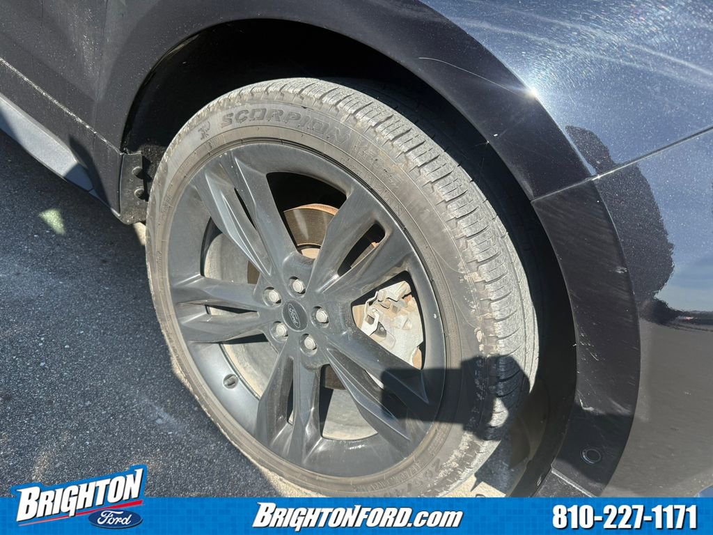 Certified 2020 Ford Edge ST w/ Equipment Group 401A AWD/4WD image 10