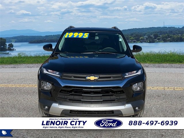 Used 2021 Chevrolet TrailBlazer LT w/ Sun and Liftgate Package image 8