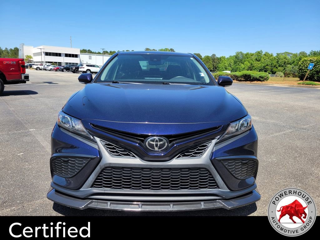 Used 2022 Toyota Camry SE FWD image 8