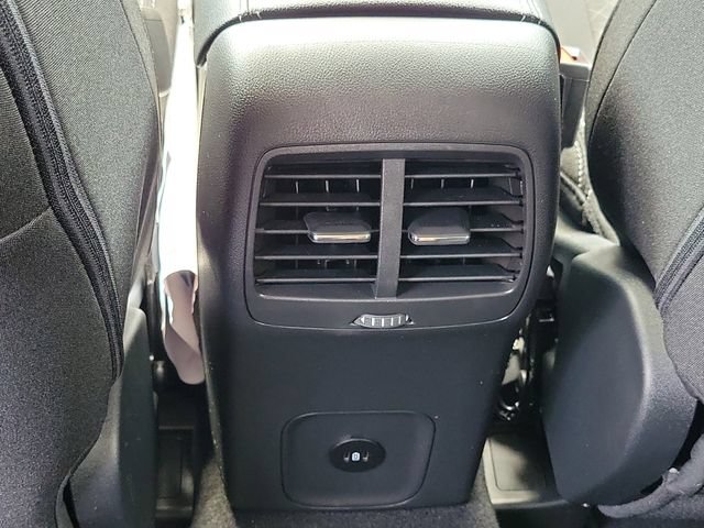 Certified 2024 Ford Escape Active AWD/4WD image 27
