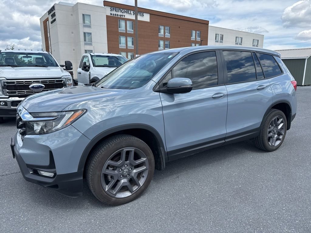 Used 2023 Honda Passport EX-L image 2