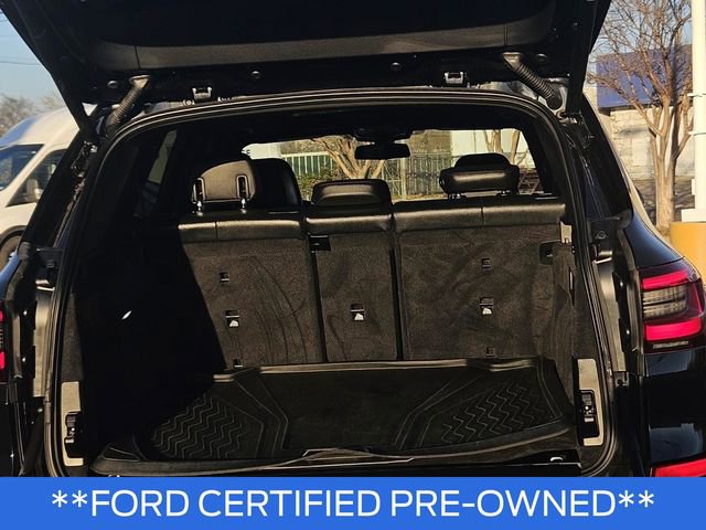 Used 2020 BMW X5 M50i image 12