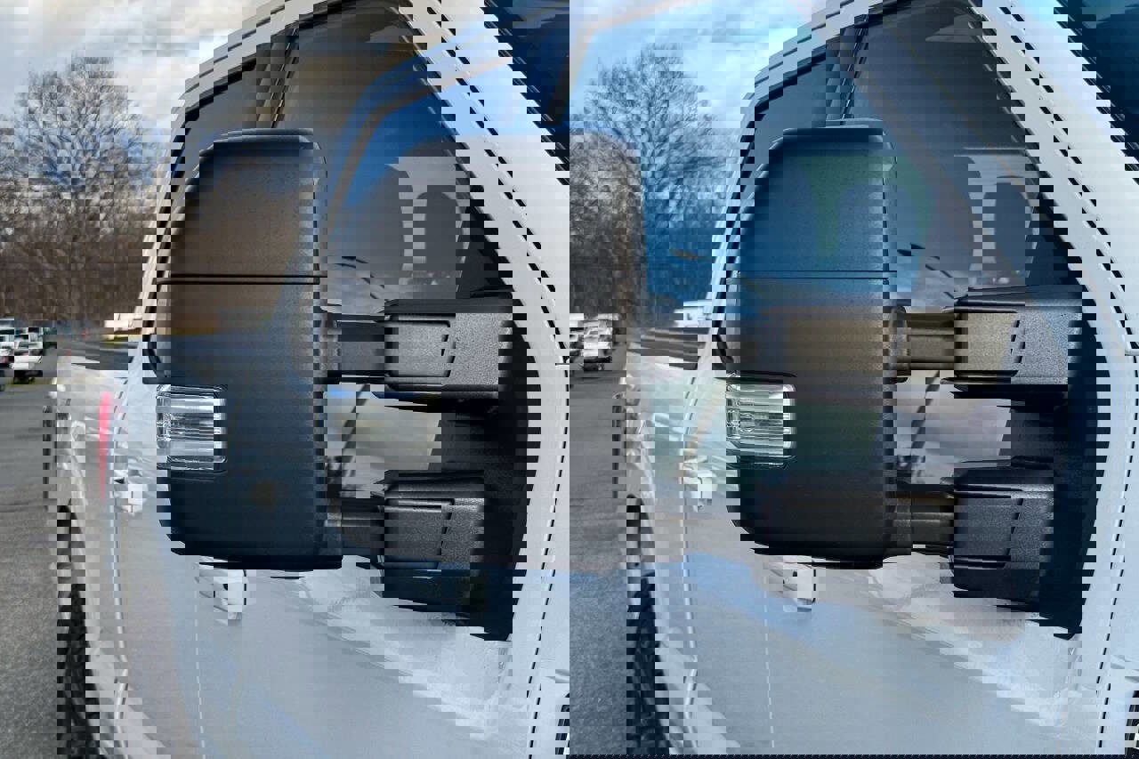 Certified 2022 Ford F150 XLT w/ Equipment Group 302A High image 10