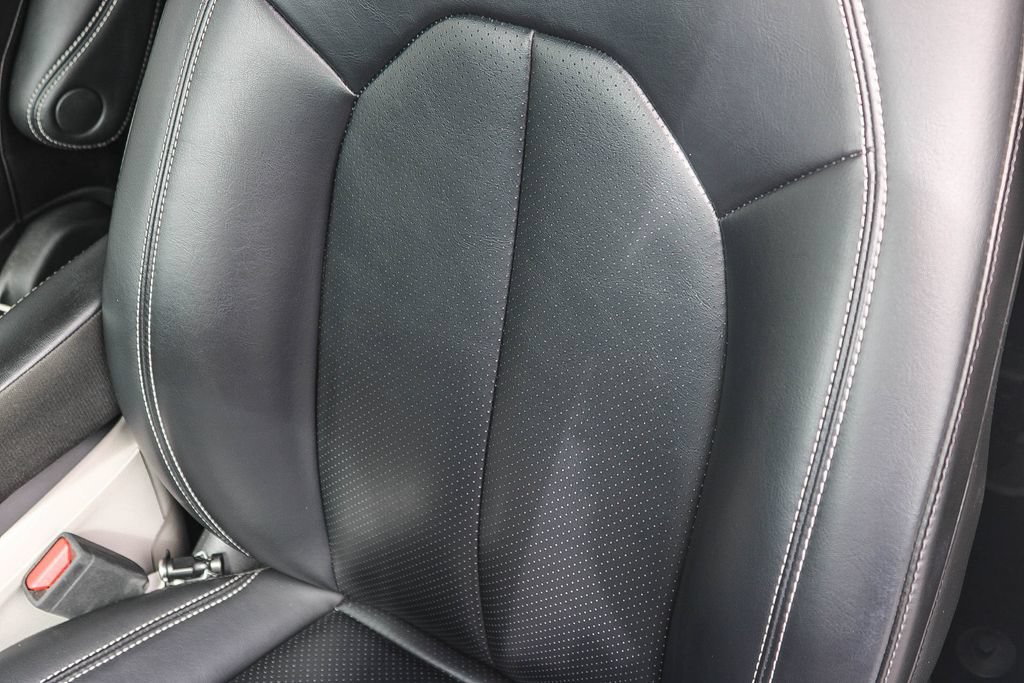 Used 2023 Chrysler Pacifica Touring-L FWD image 26