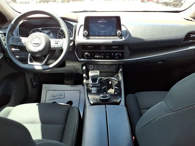 Used 2023 Nissan Rogue S AWD/4WD image 11