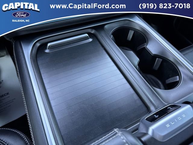 Certified 2025 Ford Expedition Platinum w/ Stealth Performance Package AWD/4WD image 35