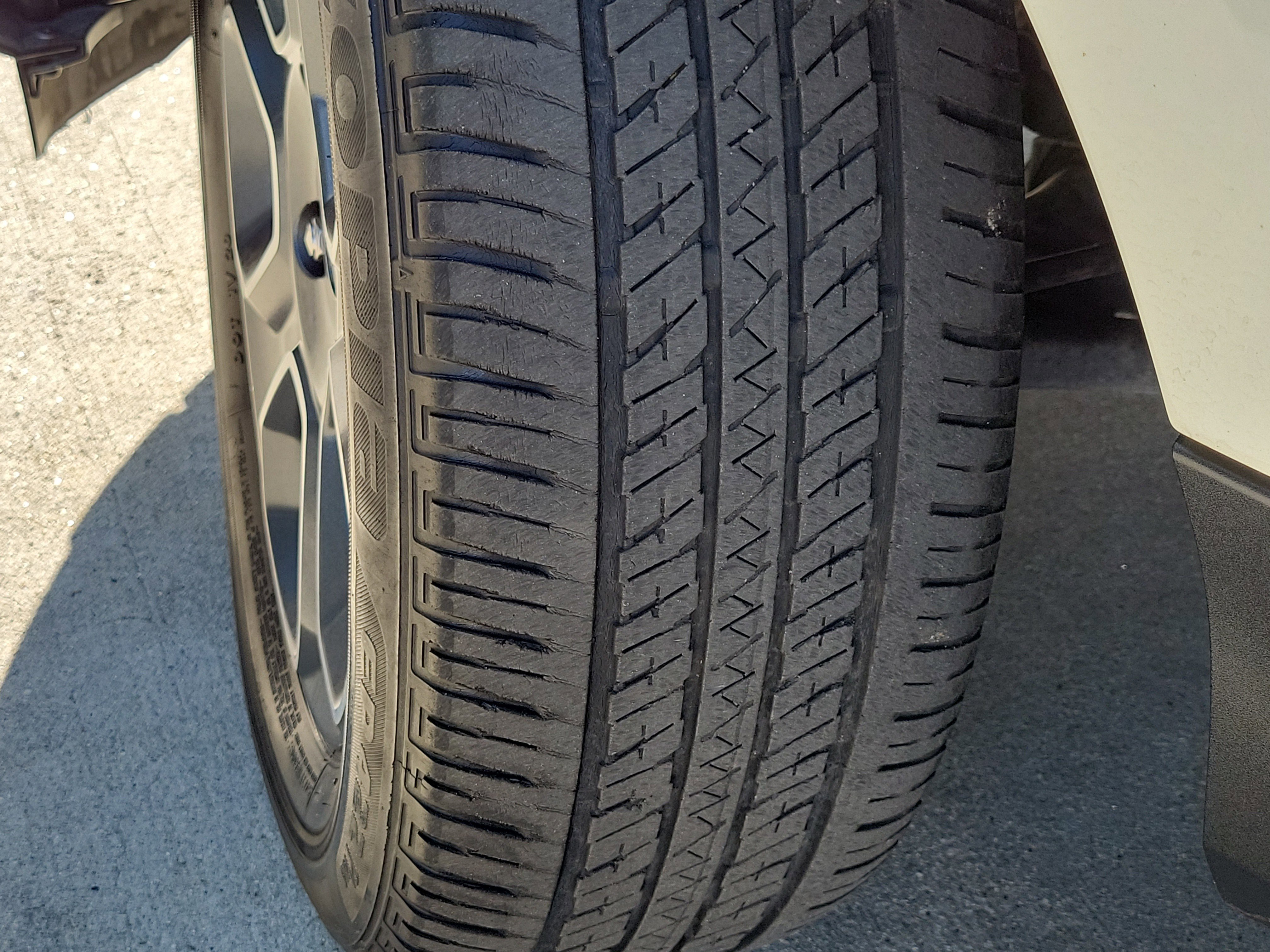 Certified 2021 Ford EcoSport S image 15