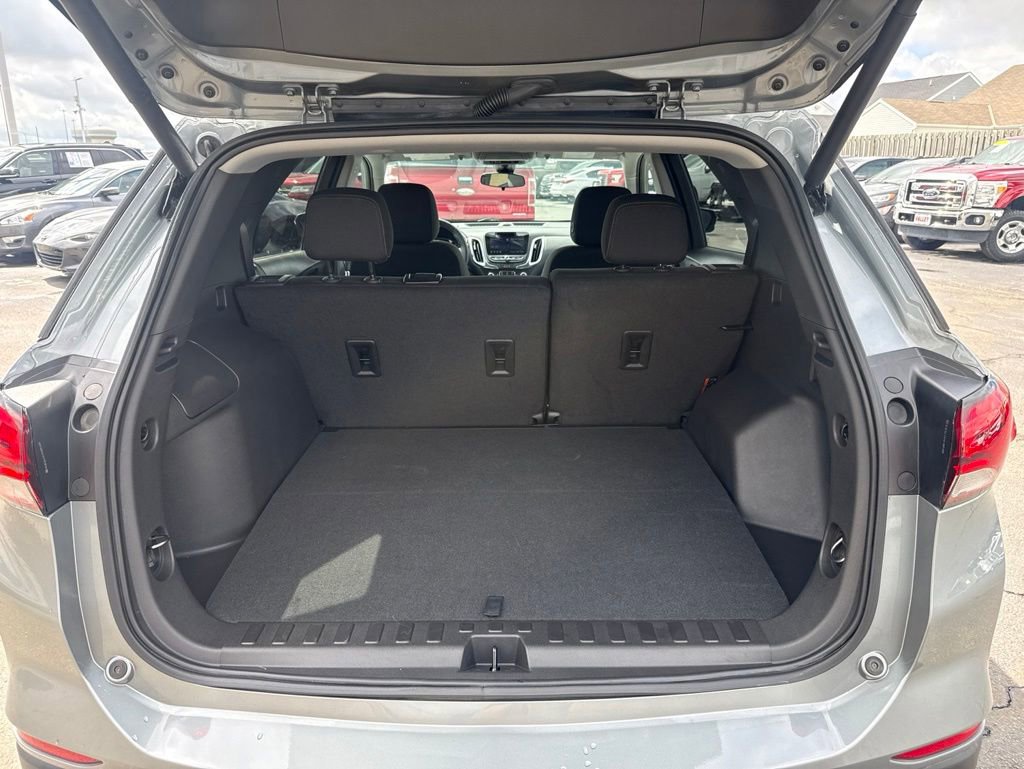 Used 2024 Chevrolet Equinox LT AWD/4WD image 37