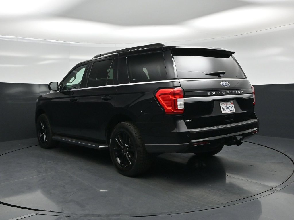 Certified 2022 Ford Expedition XLT RWD image 7