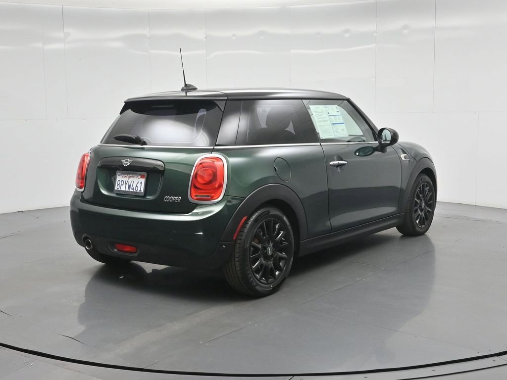 Used 2019 MINI Cooper 2-Door Hardtop image 26