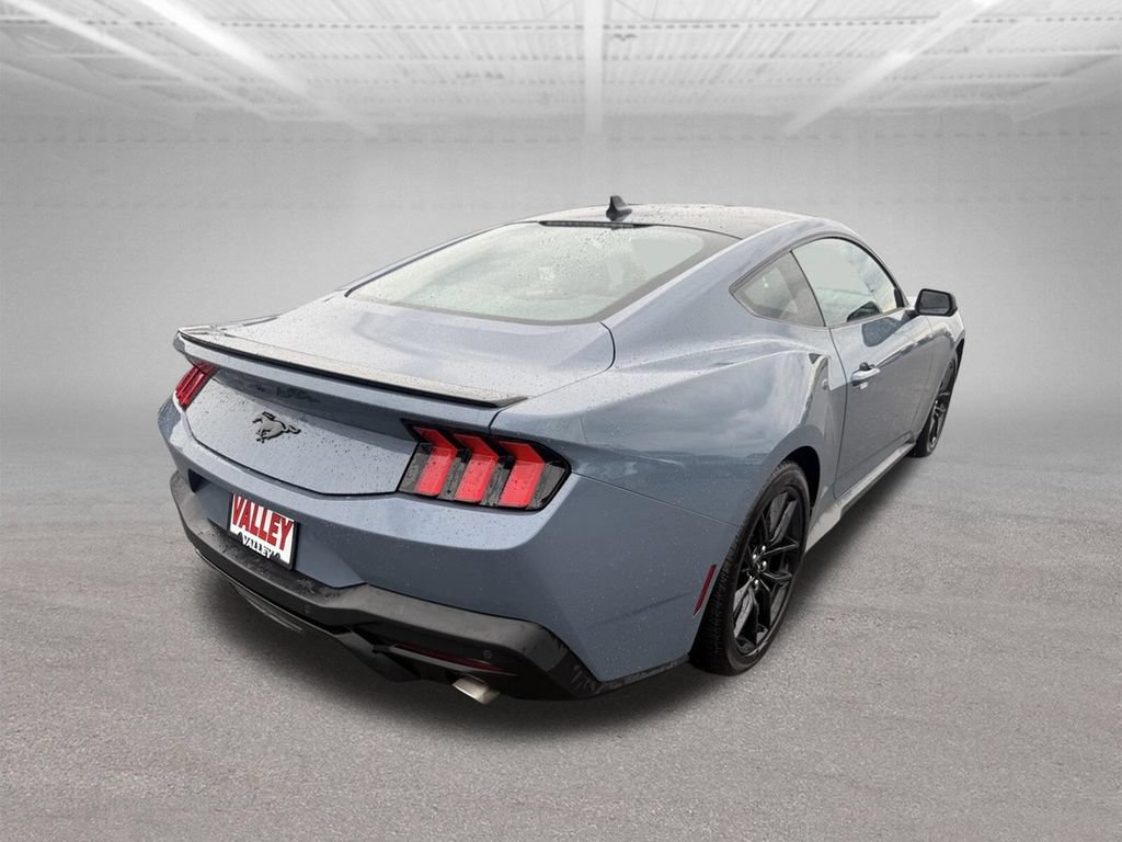 Certified 2025 Ford Mustang Coupe RWD image 4