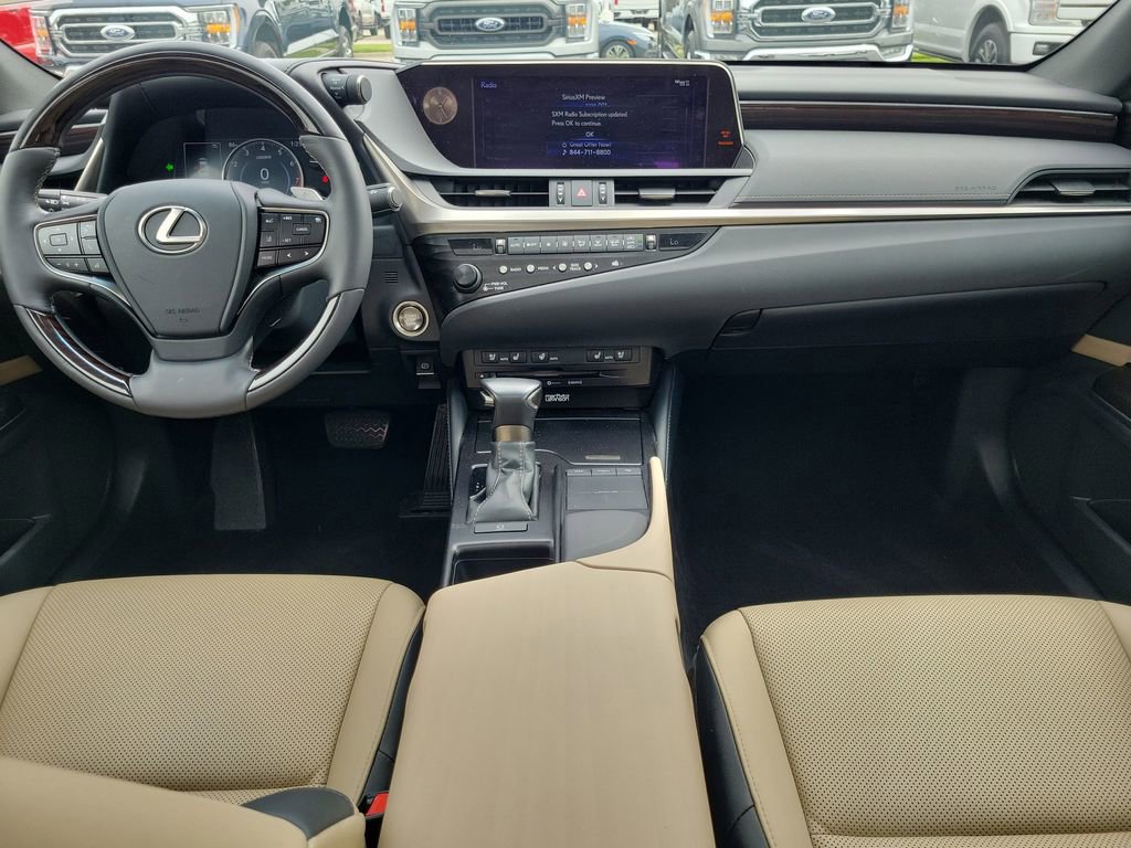 Used 2019 Lexus ES 350 w/ Premium Package FWD image 11