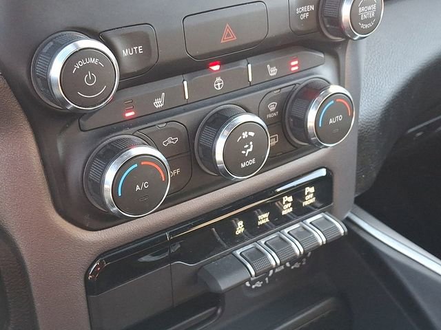 Used 2022 RAM 1500 Big Horn AWD/4WD image 16