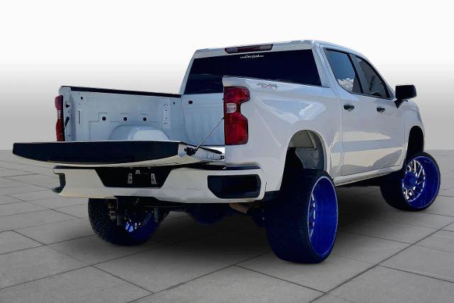Used 2025 Chevrolet Silverado 1500 Custom w/ Turbomax Blackout Package AWD/4WD image 13