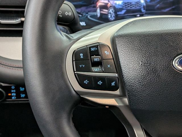 Certified 2025 Ford Explorer Active w/ Active Comfort Package image 36