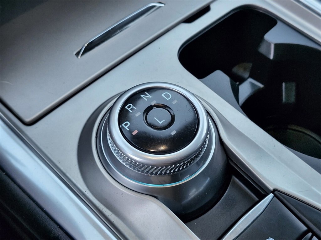 Certified 2022 Ford Explorer XLT w/ Equipment Group 202A image 28