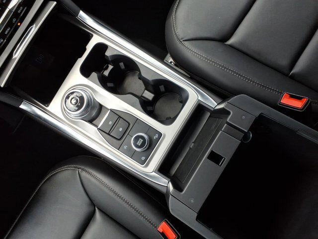 Certified 2023 Ford Explorer XLT w/ Equipment Group 202A AWD/4WD image 16