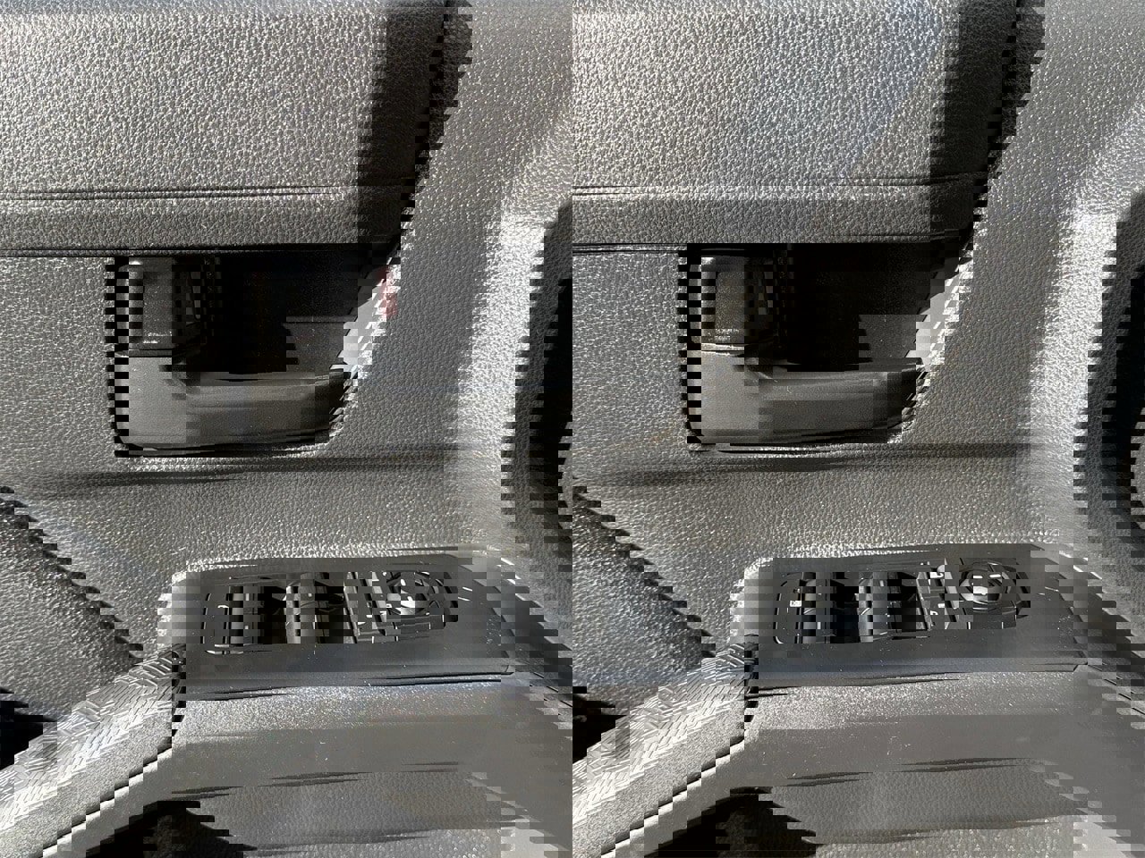 Used 2024 Toyota Tacoma SR5 image 22