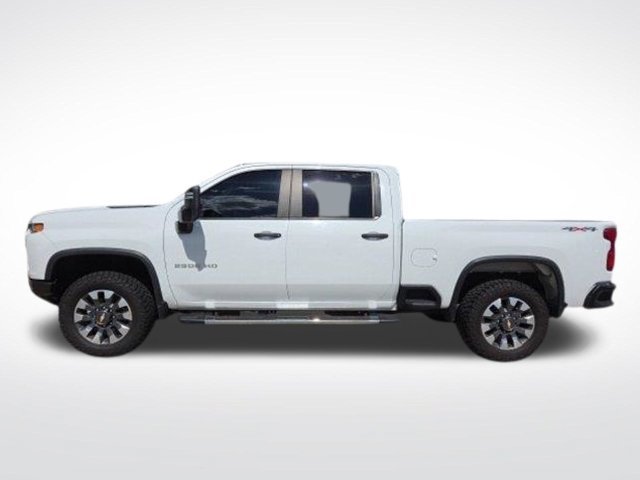 Used 2021 Chevrolet Silverado 2500 Custom w/ Custom Value Package AWD/4WD image 8